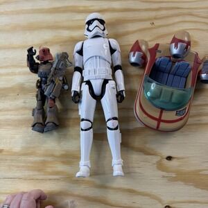 Star Wars 2011 Hasbro Republic Speeder Vehicle + Trooper‎ Figures Lot